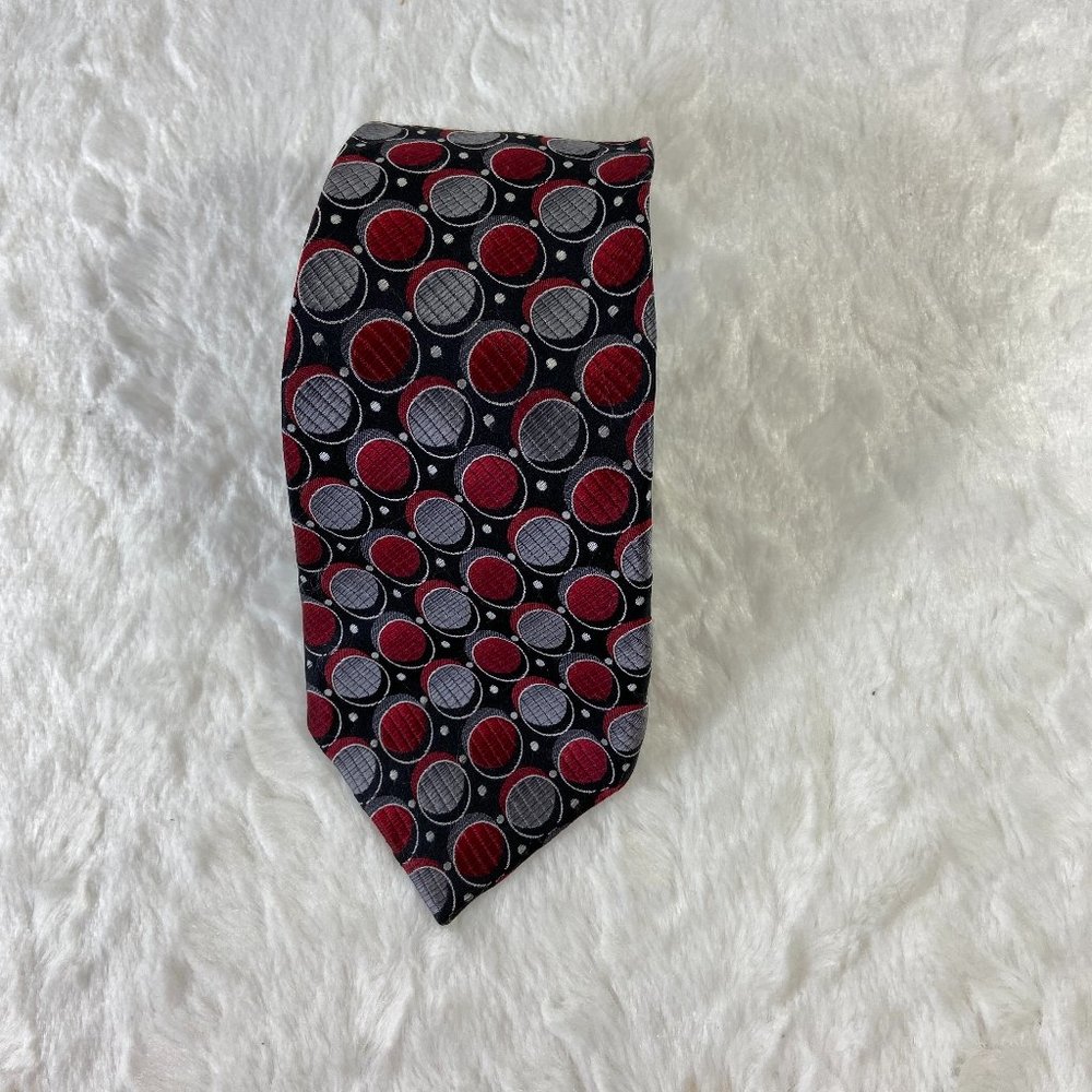 Concepts By Claiborne Handmade Necktie Blk Red Geometric 100% SILK Elegant Tie - Picture 3 of 5